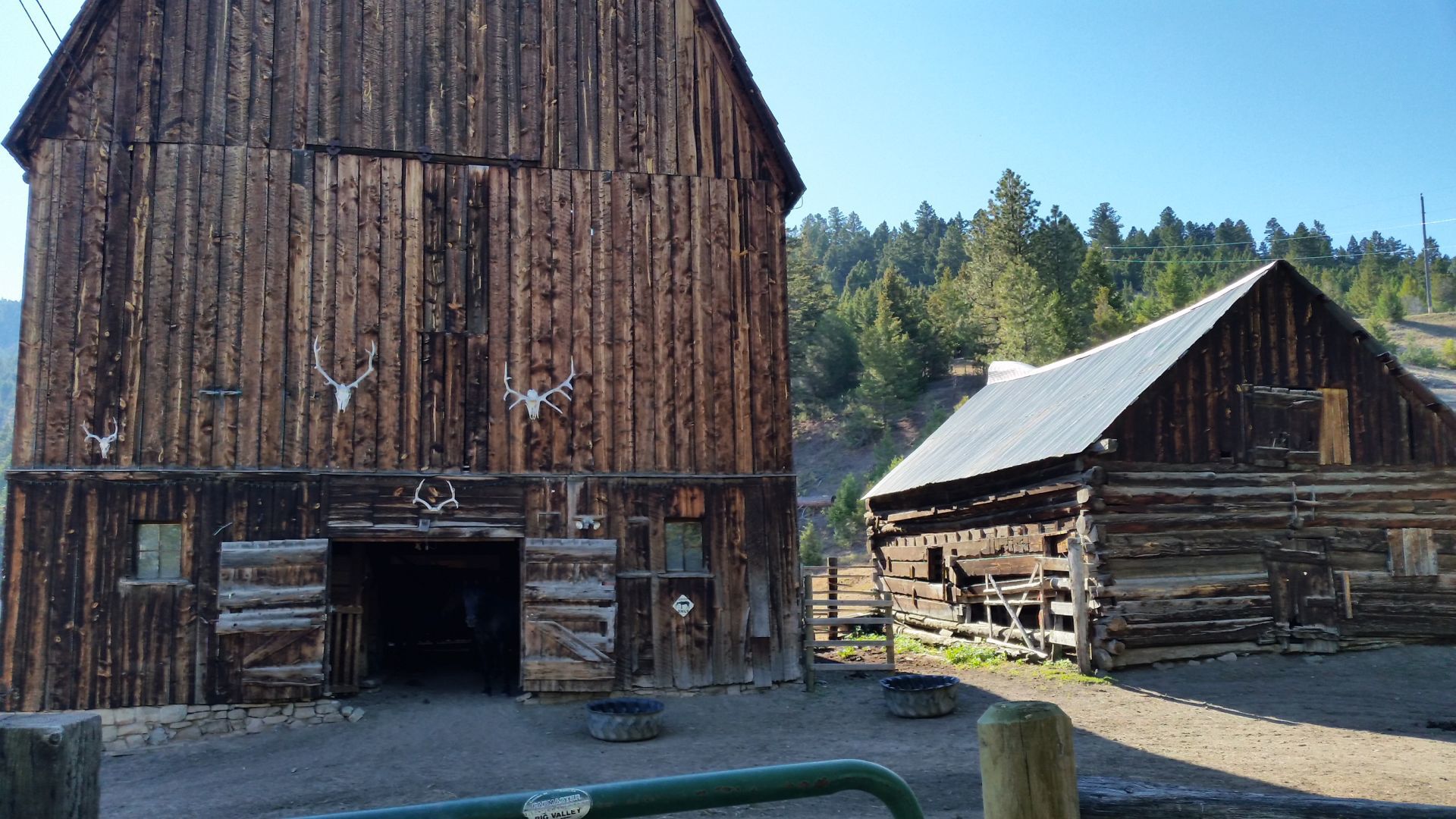 Dana Barn